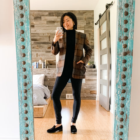 How To Style Faux Leather Leggings - SimplyChristianne