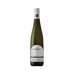 bottle of Konzelmann estate late harvest gewurztraminer wine