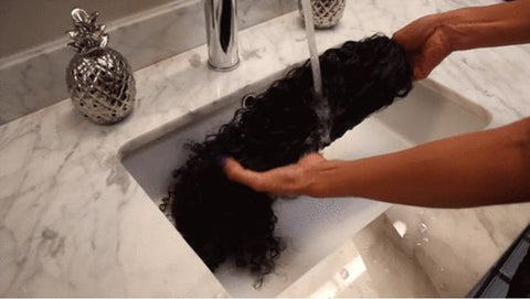 washing human hair wigs
