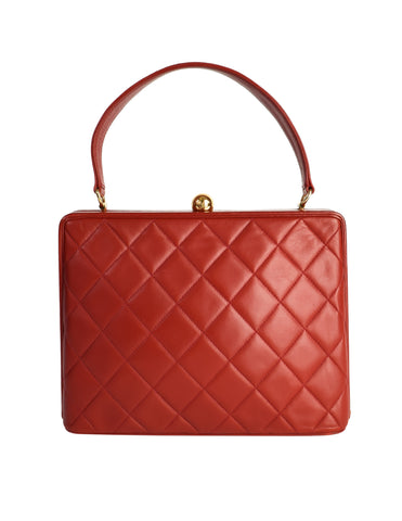 CHANEL Quilted Leather CC Logo Shoulder Bag Red