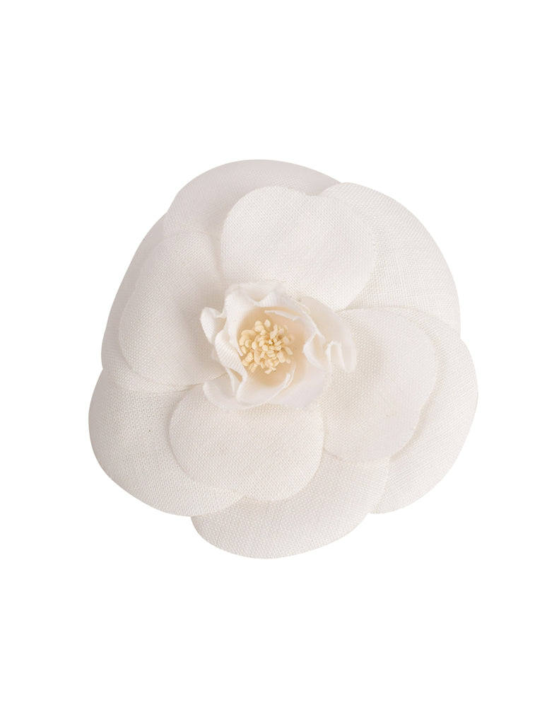 The Maison Chanels white camelia is growing in the garden of Tuileries  from June 6 to 9 2019