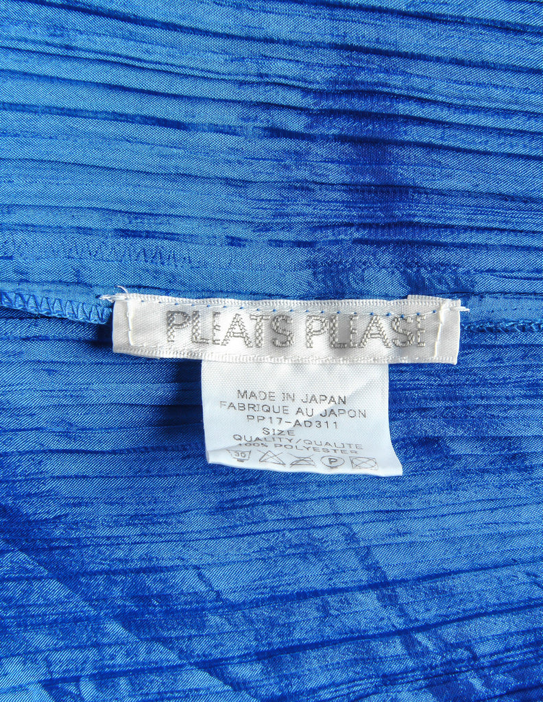 Issey Miyake Pleats Please Vintage Blue Pleated Multi-Functional Wrap ...