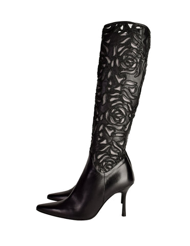 Gucci Black Monogram Knee High Boots – Dina C's Fab and Funky Consignment  Boutique