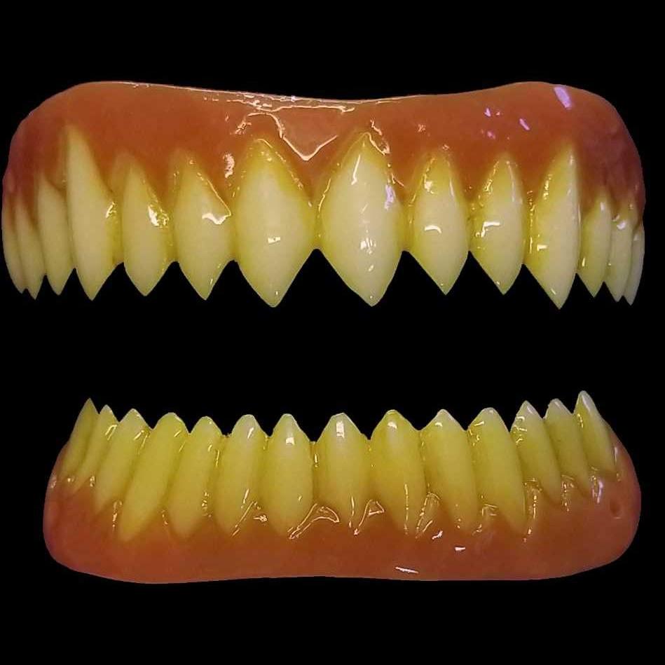 Minion pointed teeth | MostlyDead.com
