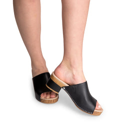 dansko maci sandal