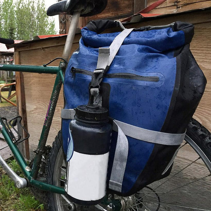 seattle sports titan pannier