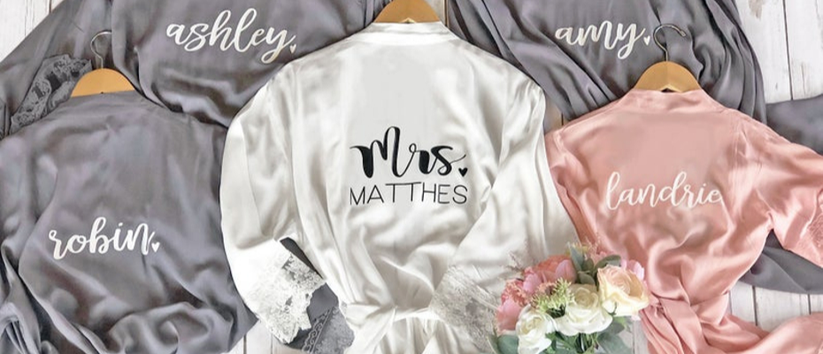 Robes | Bridesmaid Proposal Box | Proposal Box Items | Bridesmaid Gifts | Bridesmaid Gift Ideas |