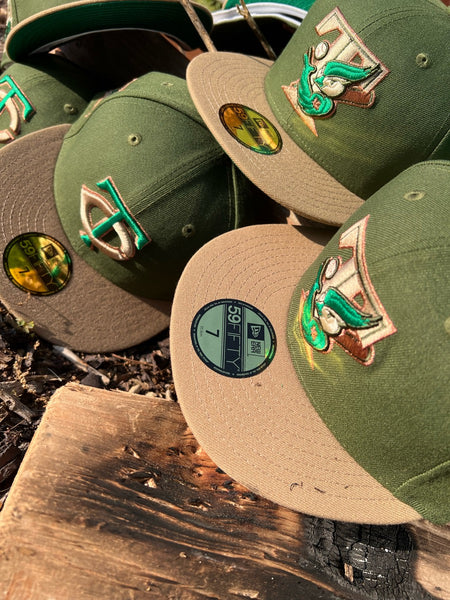 Summer Camp '22 USA Cap King Collection, New Era hats and more 