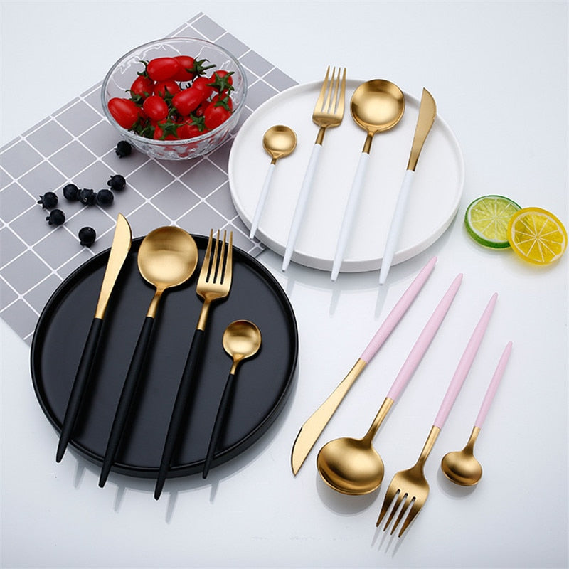 Pia Flatware, 4-16 piece sets - Pepper  Vetiver product image