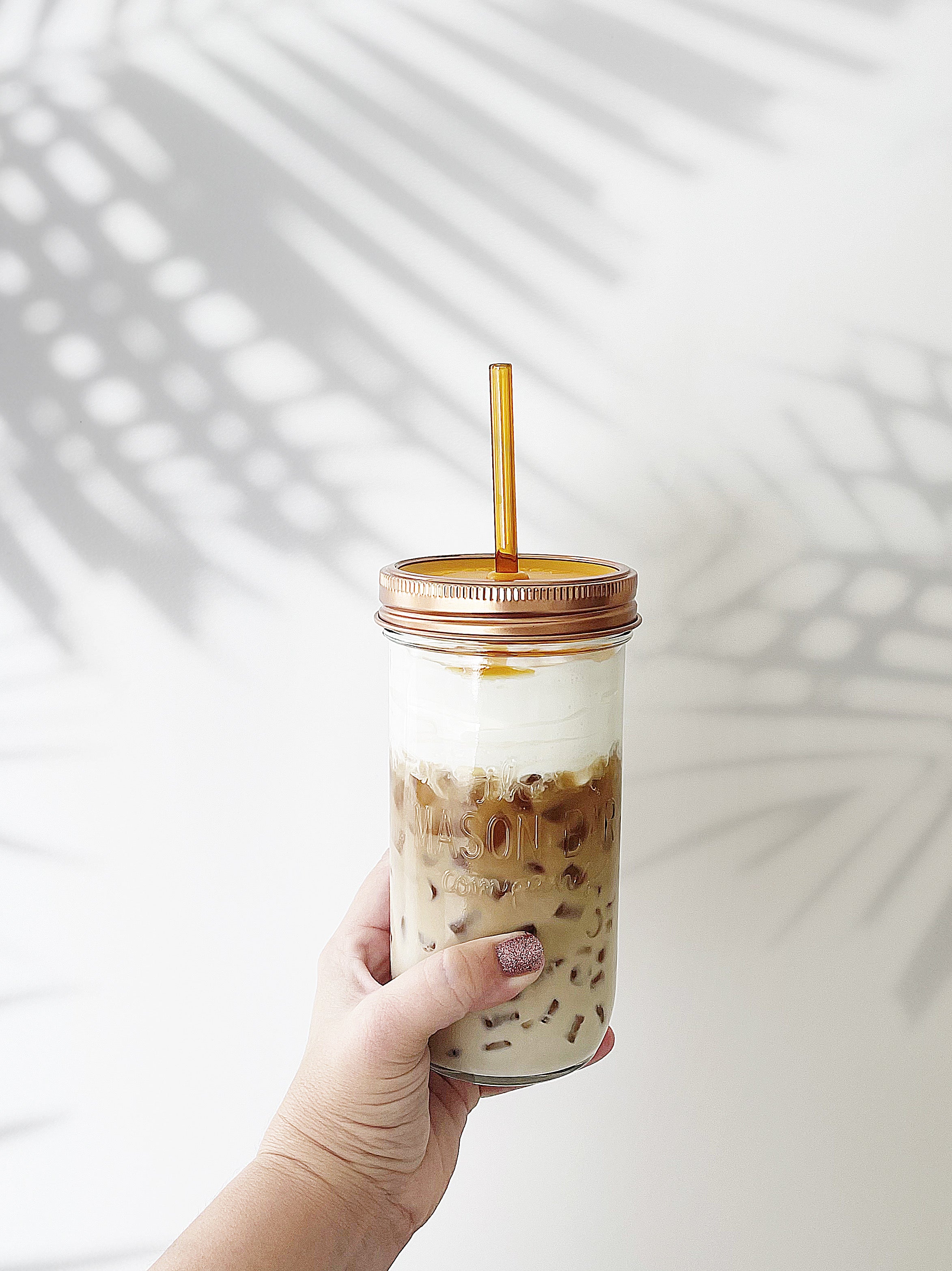 Coffee Iced Coffee Cup, Iced Drinks Flower Cup, 24 oz Plastic Mason Jar  Cup with Lid and Straw, Iced Coffee Cup, Flower Coffee Glass