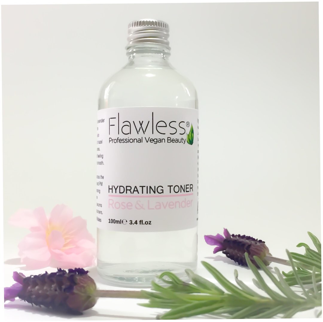 Flawless’ hydrating face toner 