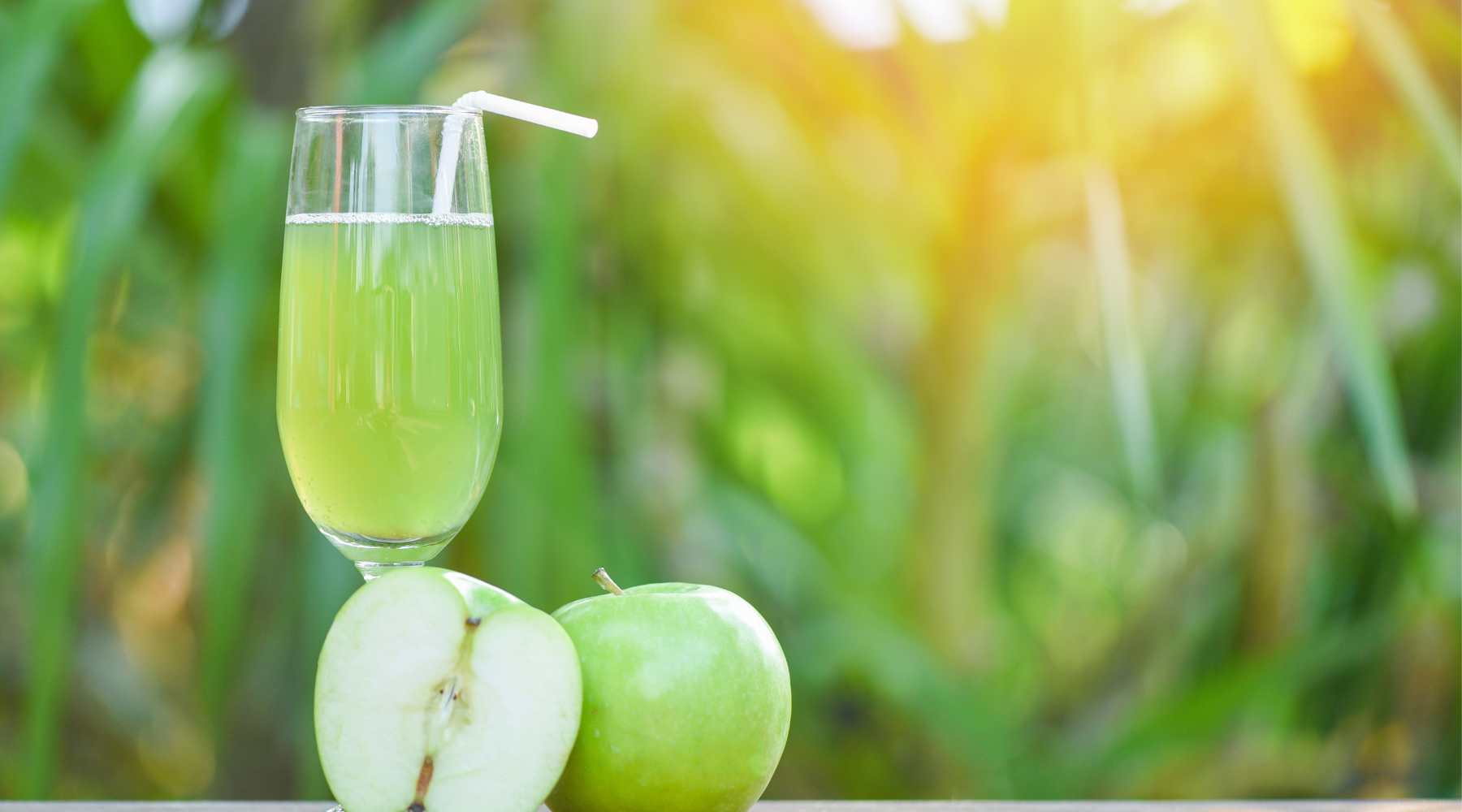 Apple-Cinnamon Green Juice