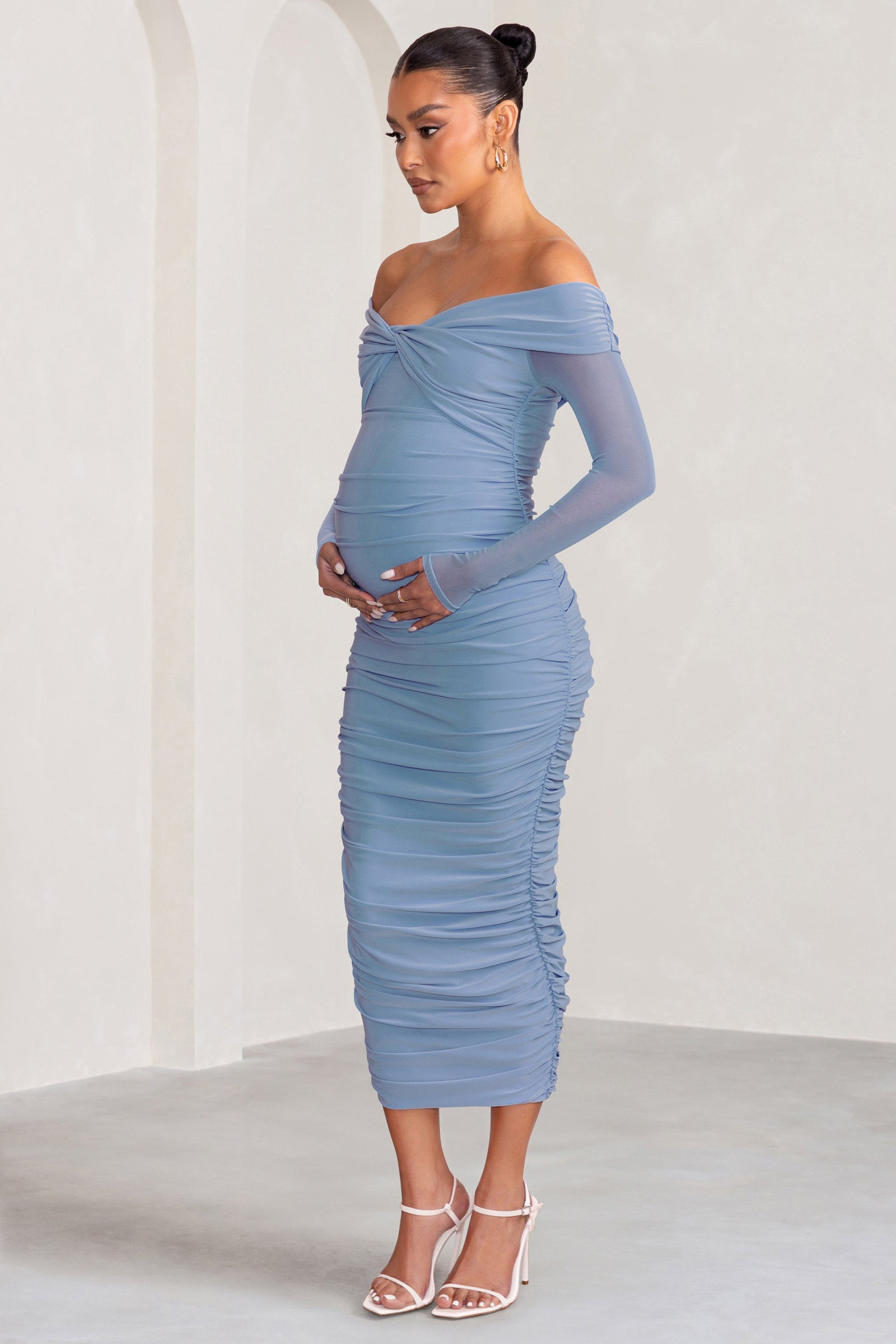 Off the Shoulder Sweetheart Slim Fit Maternity Gown