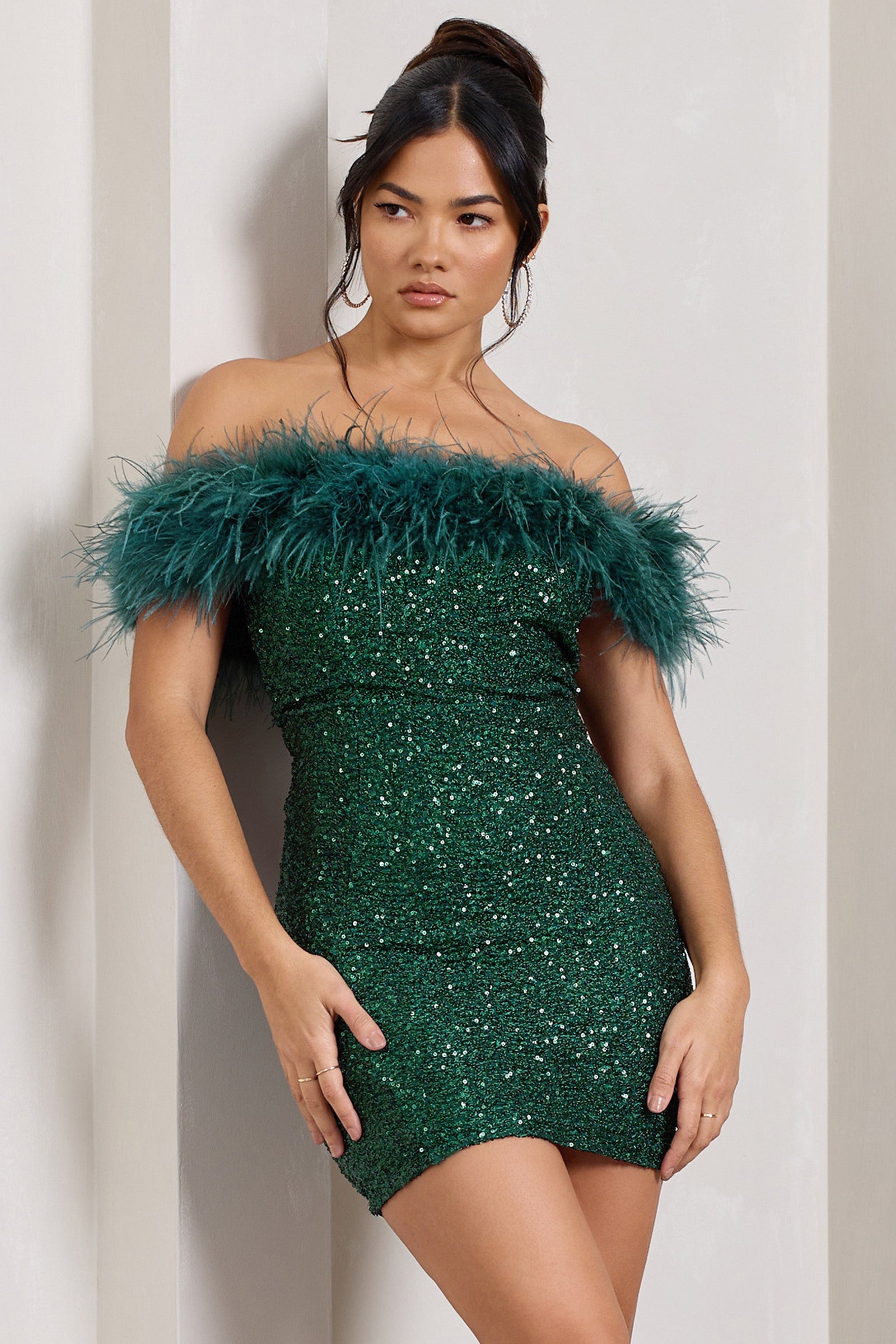 Green Sequin Bodycon Mini Dress | Womens | Medium | 100% Polyester | Lulus | Cocktail Dresses | Holiday Dresses | Some Stretch