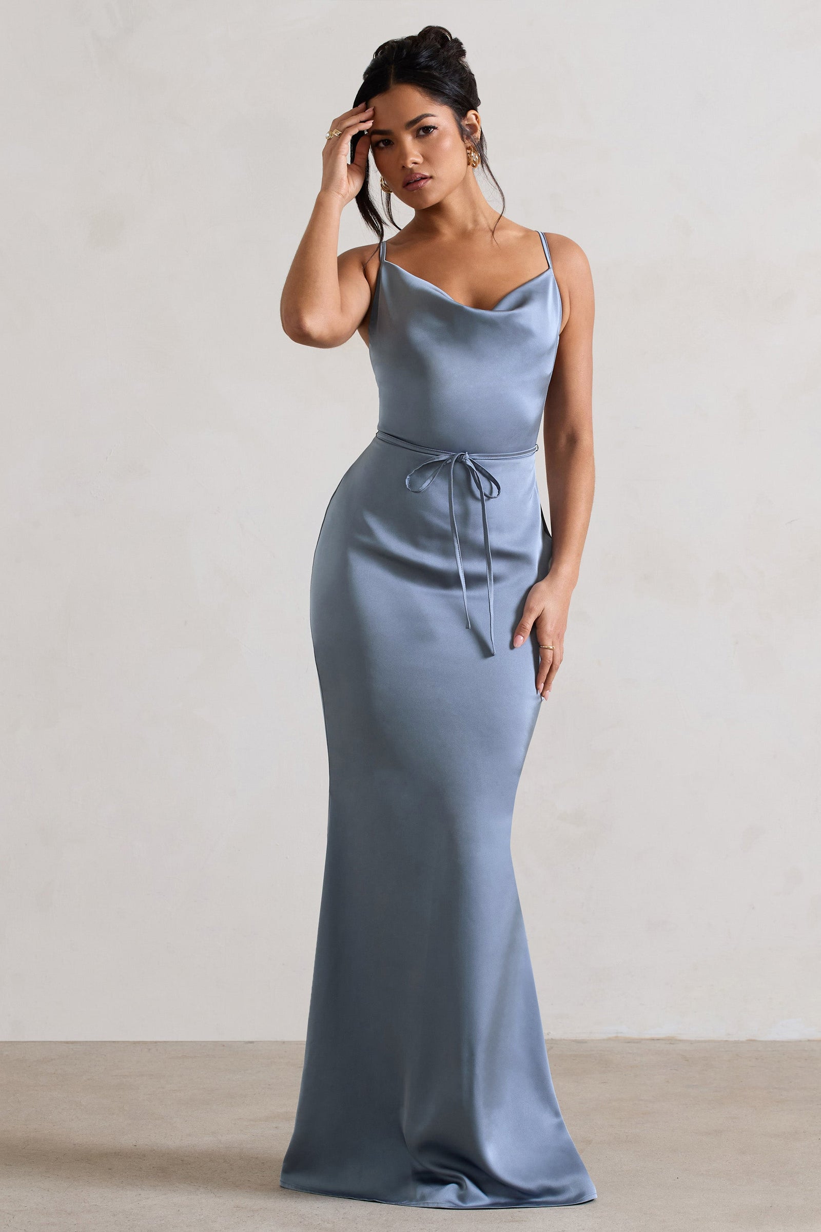 Star Quality Navy Halter-Neck Open-Back Split Maxi Dress – Club L London -  USA