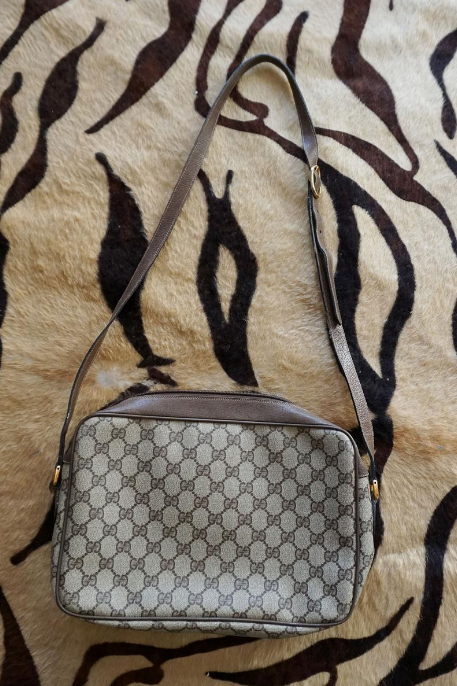 vintage gucci crossbody blue