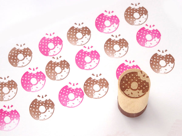 Round Snail Mail Stamps – Paper Pastries