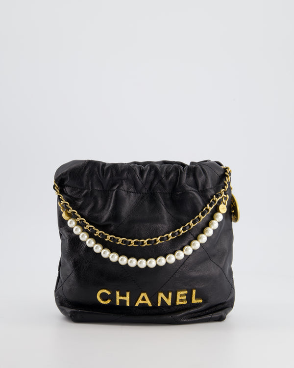 CHANEL Flap Bag Beige With Shearling And Pearls