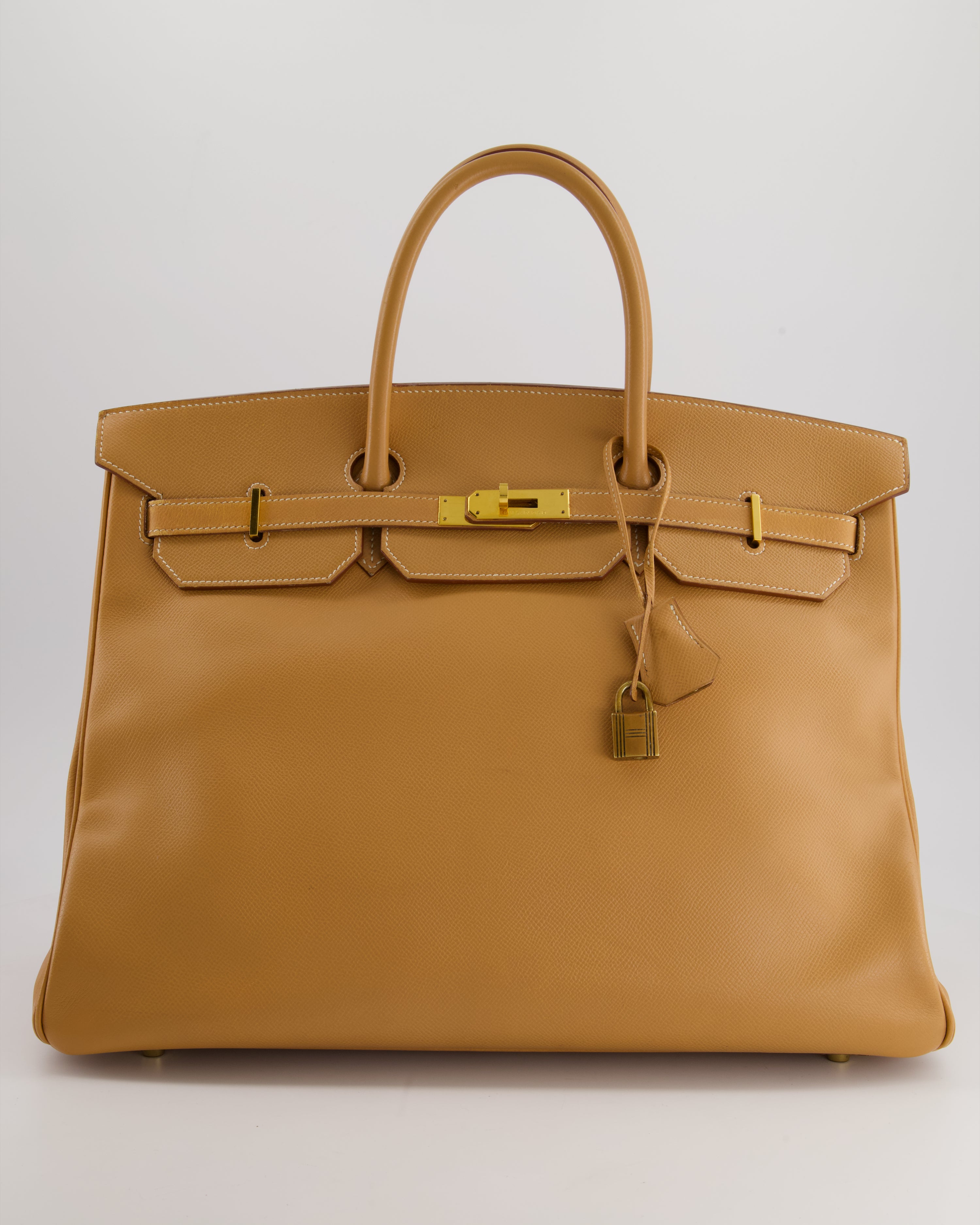 Image of Hermès Birkin 40cm Bag in Natural Sable Courchevel Leather with Gold Hardware