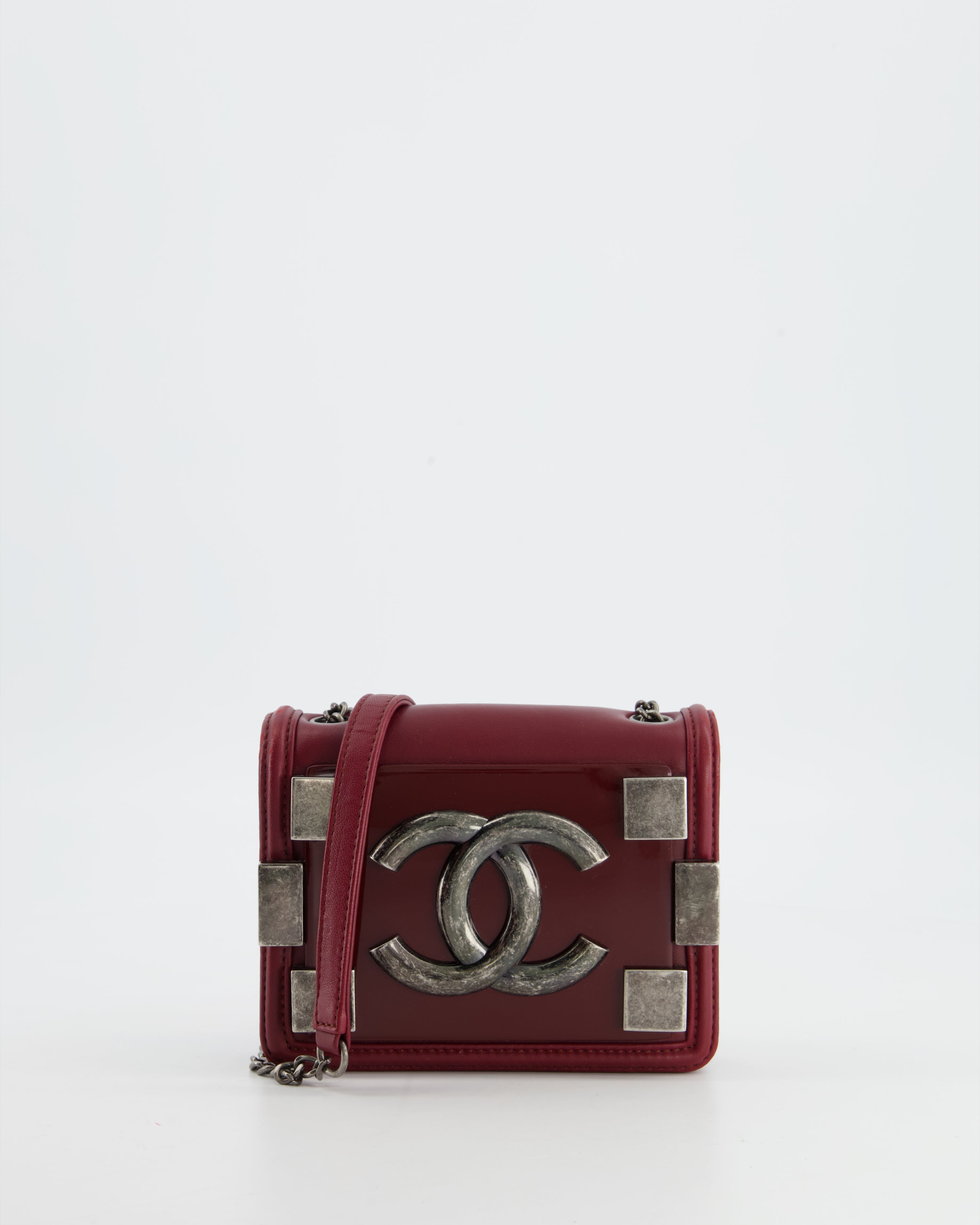 chanel boyfriend crossbody