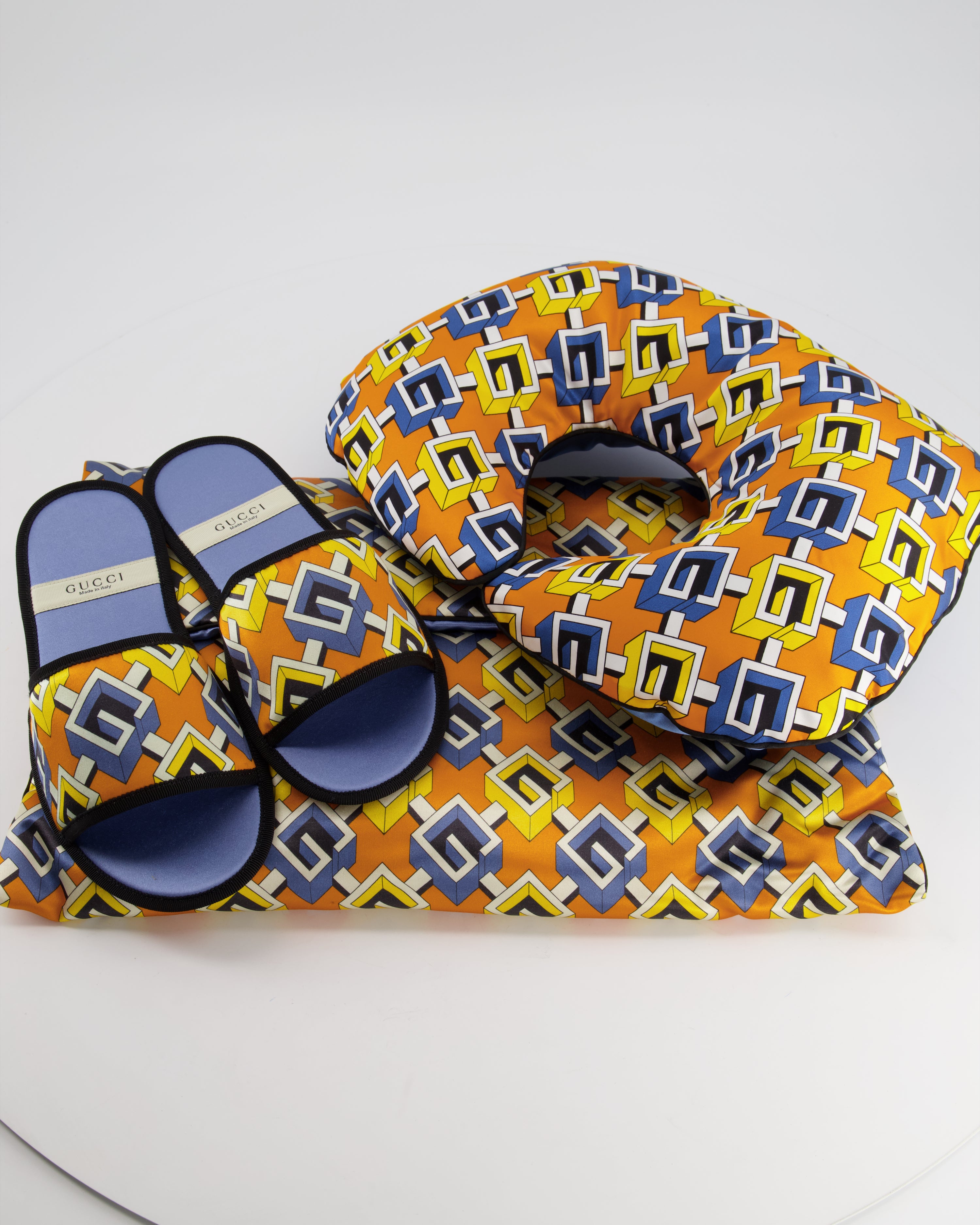 Image of Gucci Blue and Orange Travel Silk Set Neck Pillow and Slippers size M