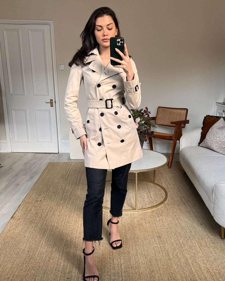 Burberry Beige Classic Trench Coat With Belt Size UK 4 – Sellier