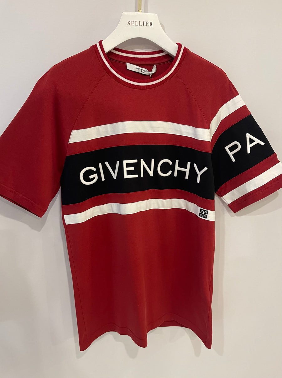 Givenchy Menswear Red and Navy Logo T-Shirt Size XS – Sellier