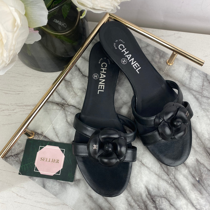 chanel camellia sandal