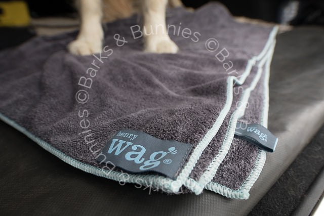 Henry Wag Microfibre Dog Towel Review | Barks & Bunnies