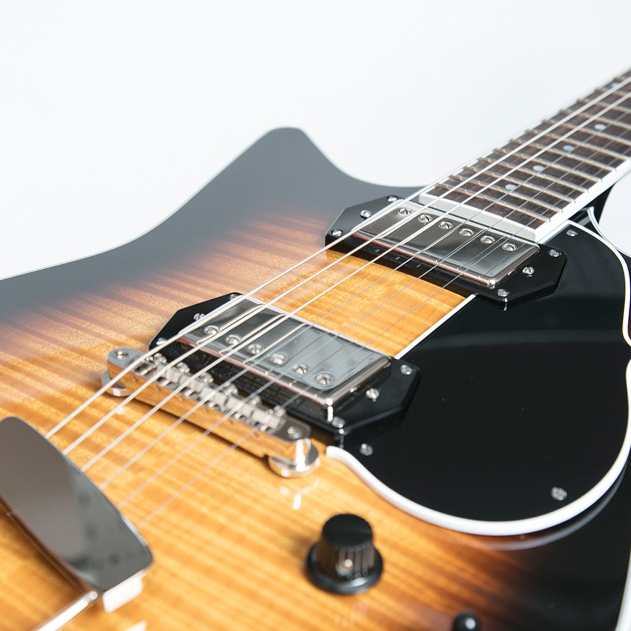 vogn Byttehandel kompromis Frank Brothers Signature Electric Guitar, Cremona Sunburst – The North  American Guitar