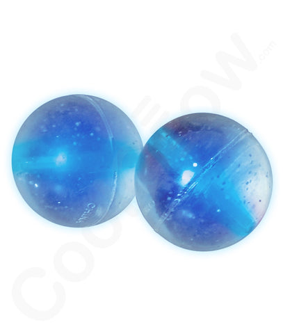 2 bouncy balls