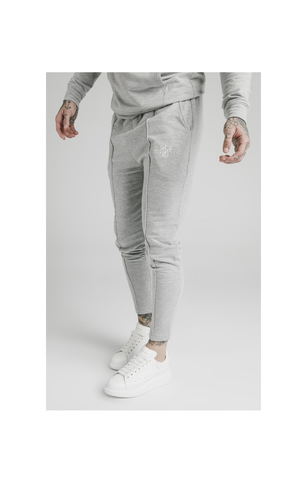 pleated joggers