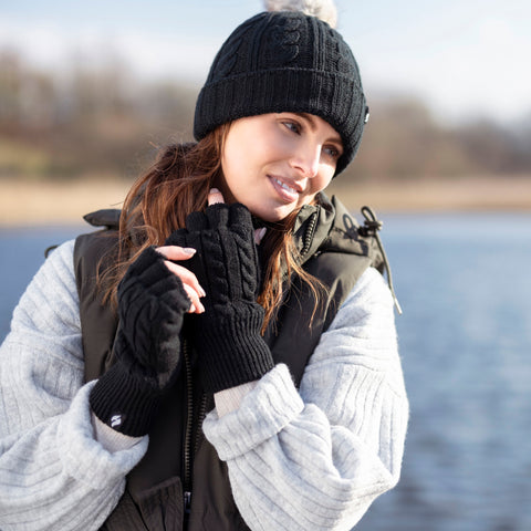 Heat Holders black thermal hat and fingerless gloves