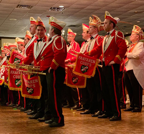 chicago fanfarhen playing music at a german mardi gras event in chicago