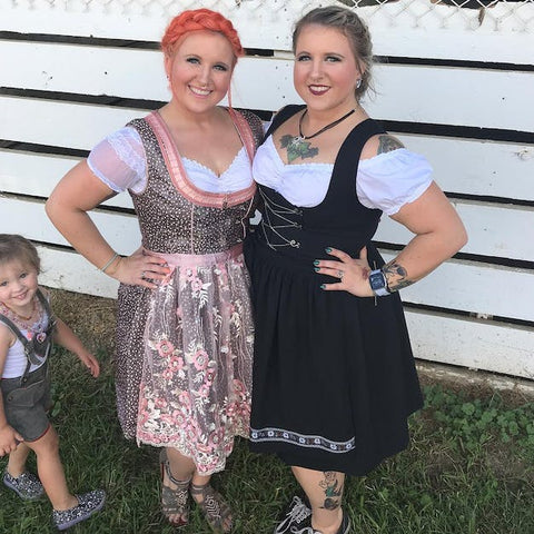 What to Wear at Oktoberfest: The Complete Guide to Wearing a German Di ...