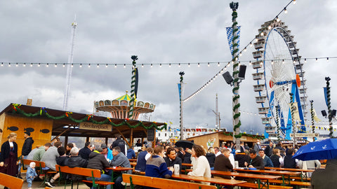 image of the outside of the Oide Weisn at oktoberfest a popular destiation for oktoberfest tours