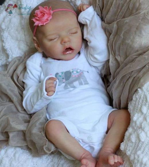 real lifelike reborn baby dolls