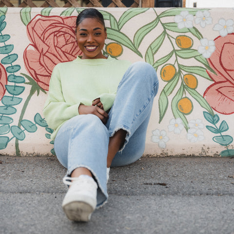 Green pastel sweater from chevytahoeatlanta boutique in 7152 AH Eibergen