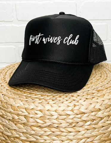 First wives club trucker hat from jviconsultoria women's boutique in Italy City 