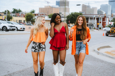 Gameday outfits from Lush Fashion Lounge women's boutique in Oklahoma City 