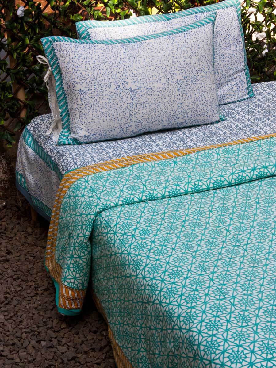 turquoise cotton quilt