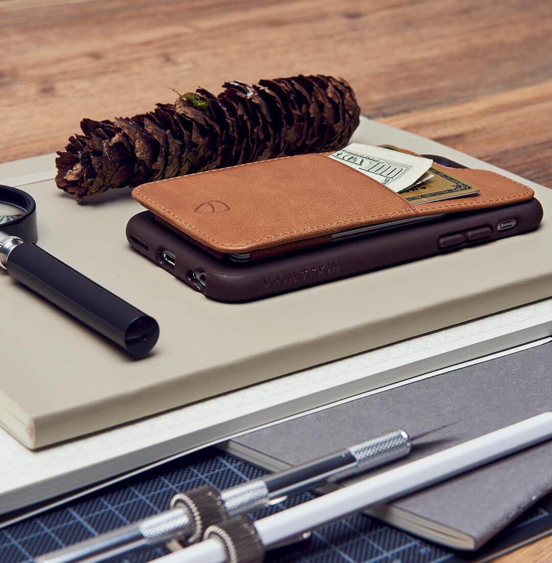 ETON ARMOUR Wallet Case