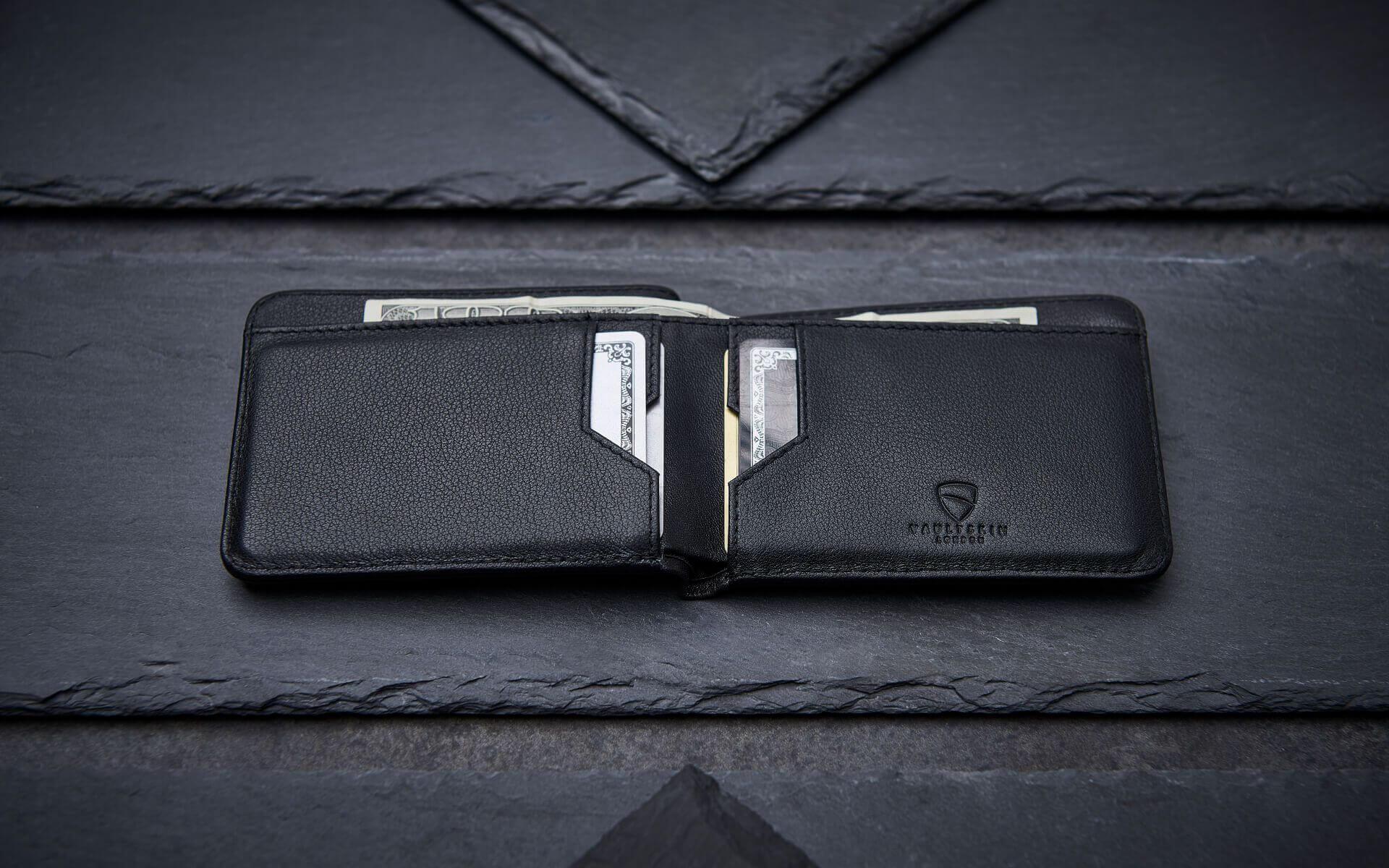 MANHATTAN ID Card Wallet