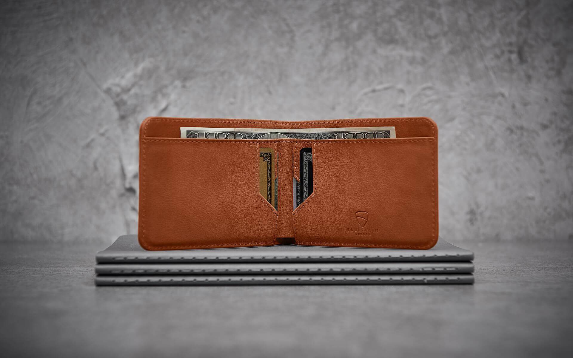 MANHATTAN Wallet