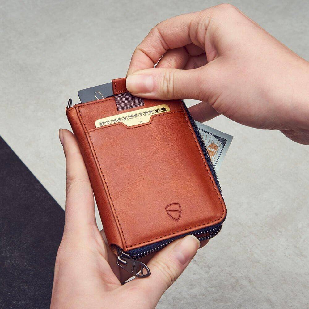 NOTTING HILL Zipper Wallet