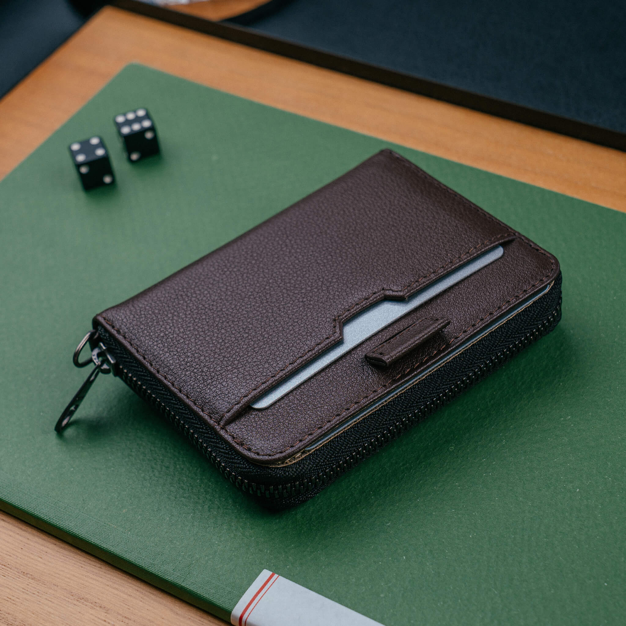 MAYFAIR Zipper Wallet