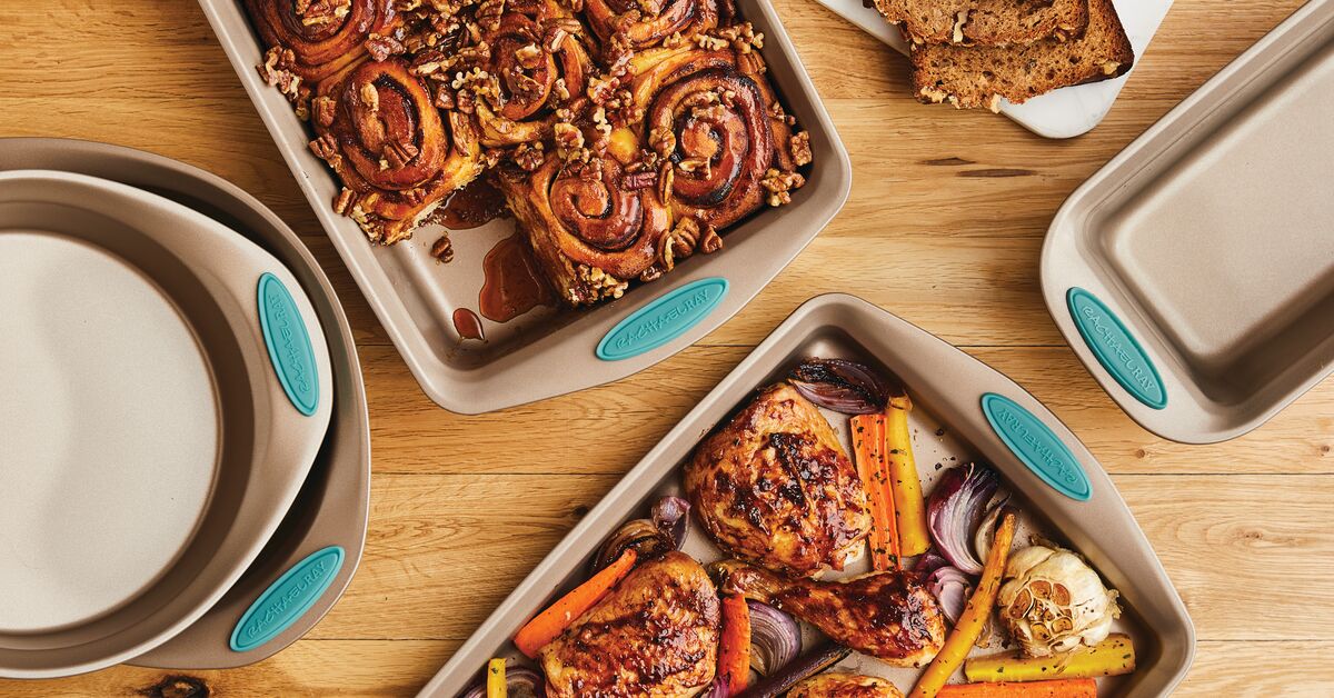 Rachael Ray Bakeware Available in the UK from Kitchenware Express