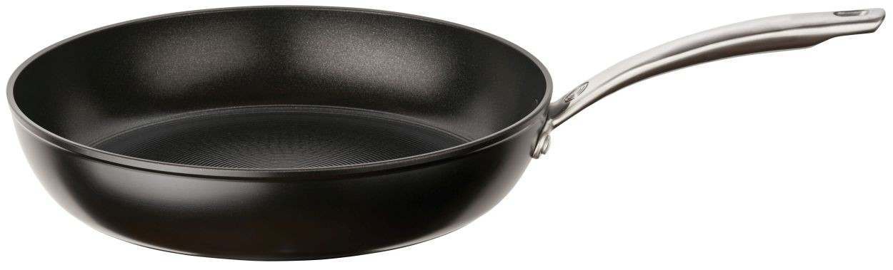 An image of Circulon Ultimum High Density Forged Skillet - Cast Fittings - 30cm