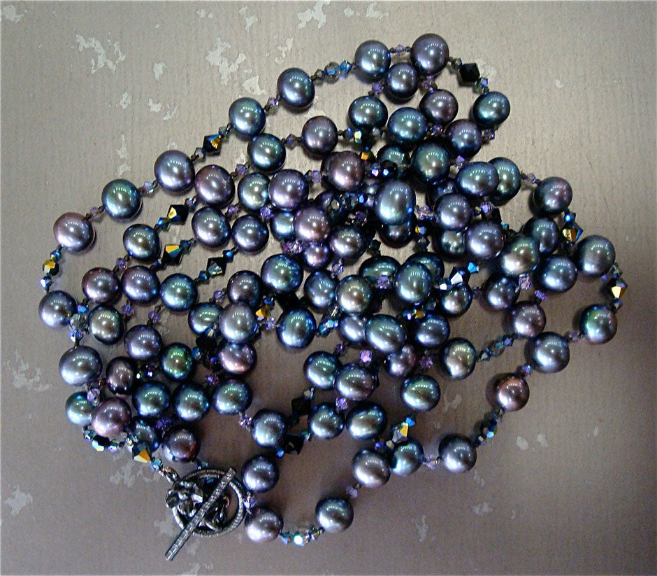 Arpaia Lang necklace with dyed cultured freshwater pearls.  The dyed peacock colors simulate natural Tahitian pearl colors.