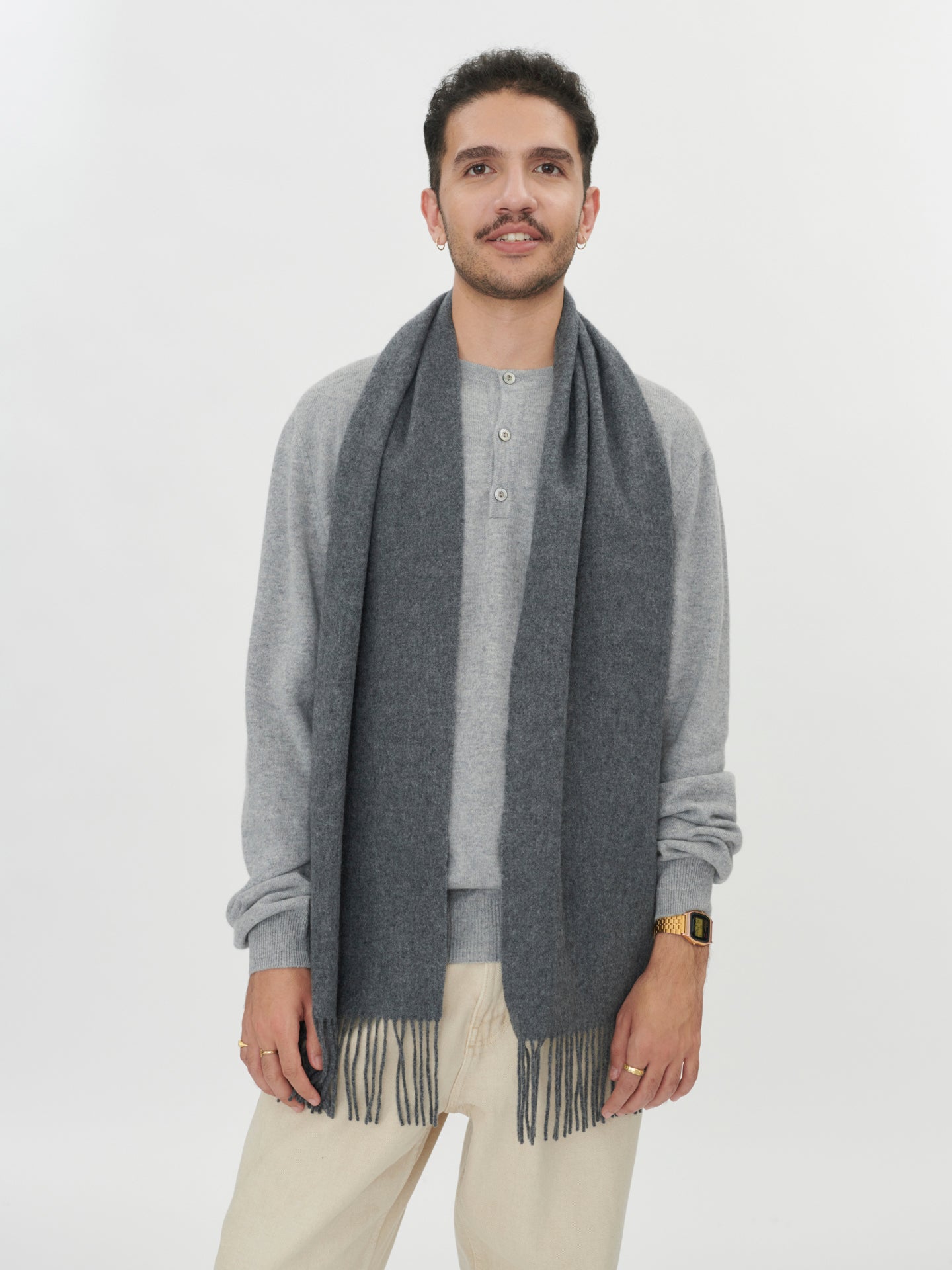 Unisex Kaschmir Schal Mit Fransen Grau - Gobi Cashmere